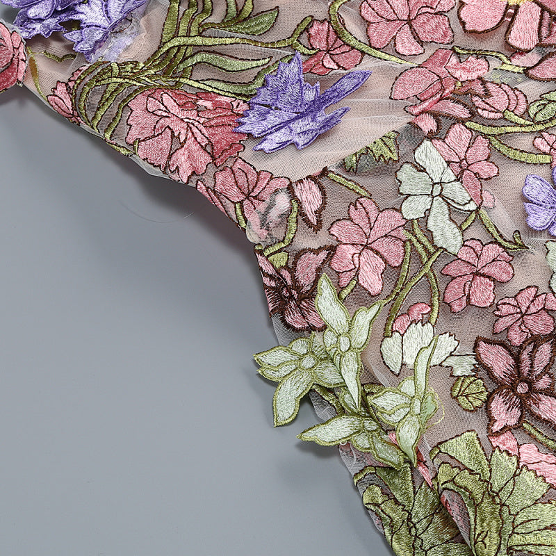  Close-up detail 8 of Floral Strapless Midi Dress