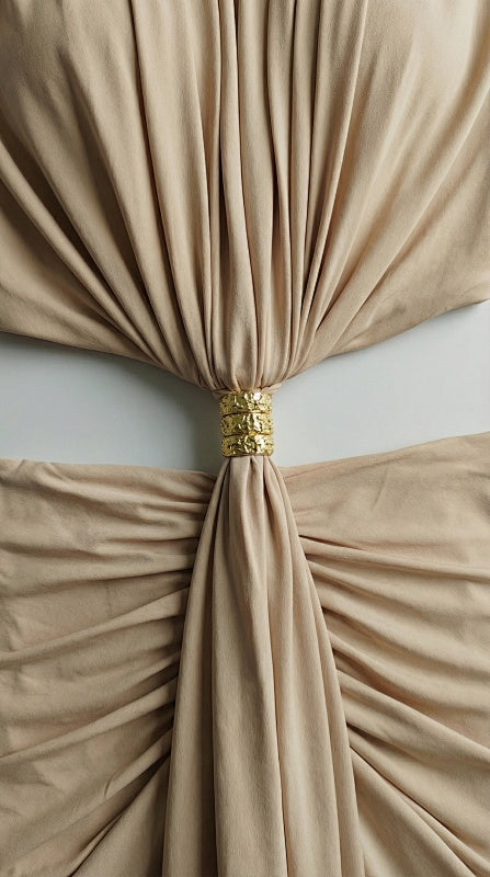  Close-up detail 3 of Twist Cutout Maxi Dress