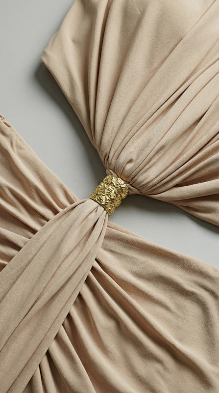  Close-up detail 4 of Twist Cutout Maxi Dress